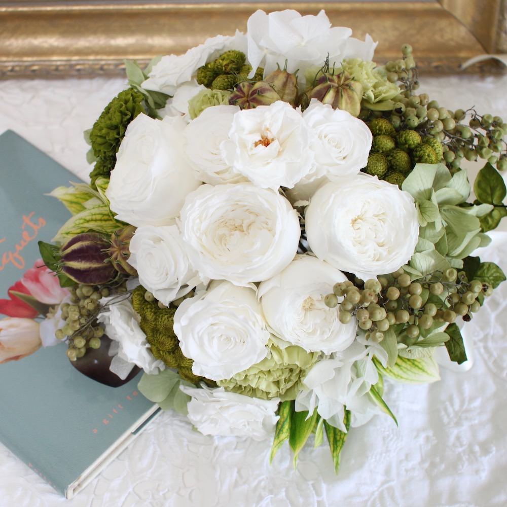 【プリザーブド】ラウンドブーケ(ホワイト) 【結婚式 フラワー ドライフラワー ブーケ ブートニア】