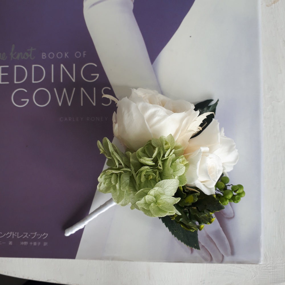 【プリザーブド】ラウンドブーケ(ホワイト) 【結婚式 フラワー ドライフラワー ブーケ ブートニア】