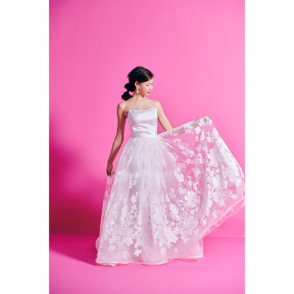 Fiorina フィオリーナ【 ウエディングドレス レンタル 】Aライン スレンダー2wayドレスフラワーレース 【結婚式】