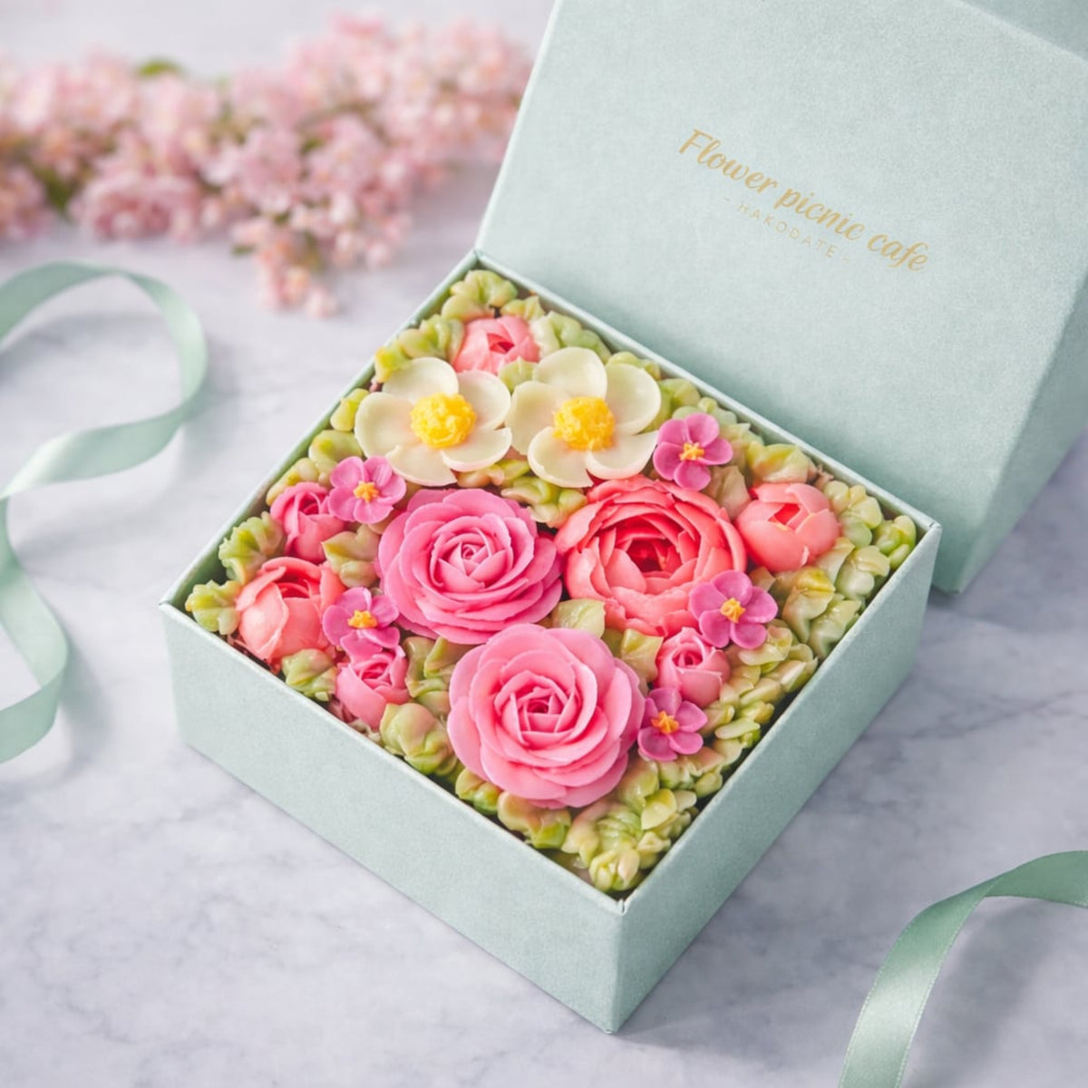 食べられるお花のボックスフラワーケーキ(Bloom Garden)