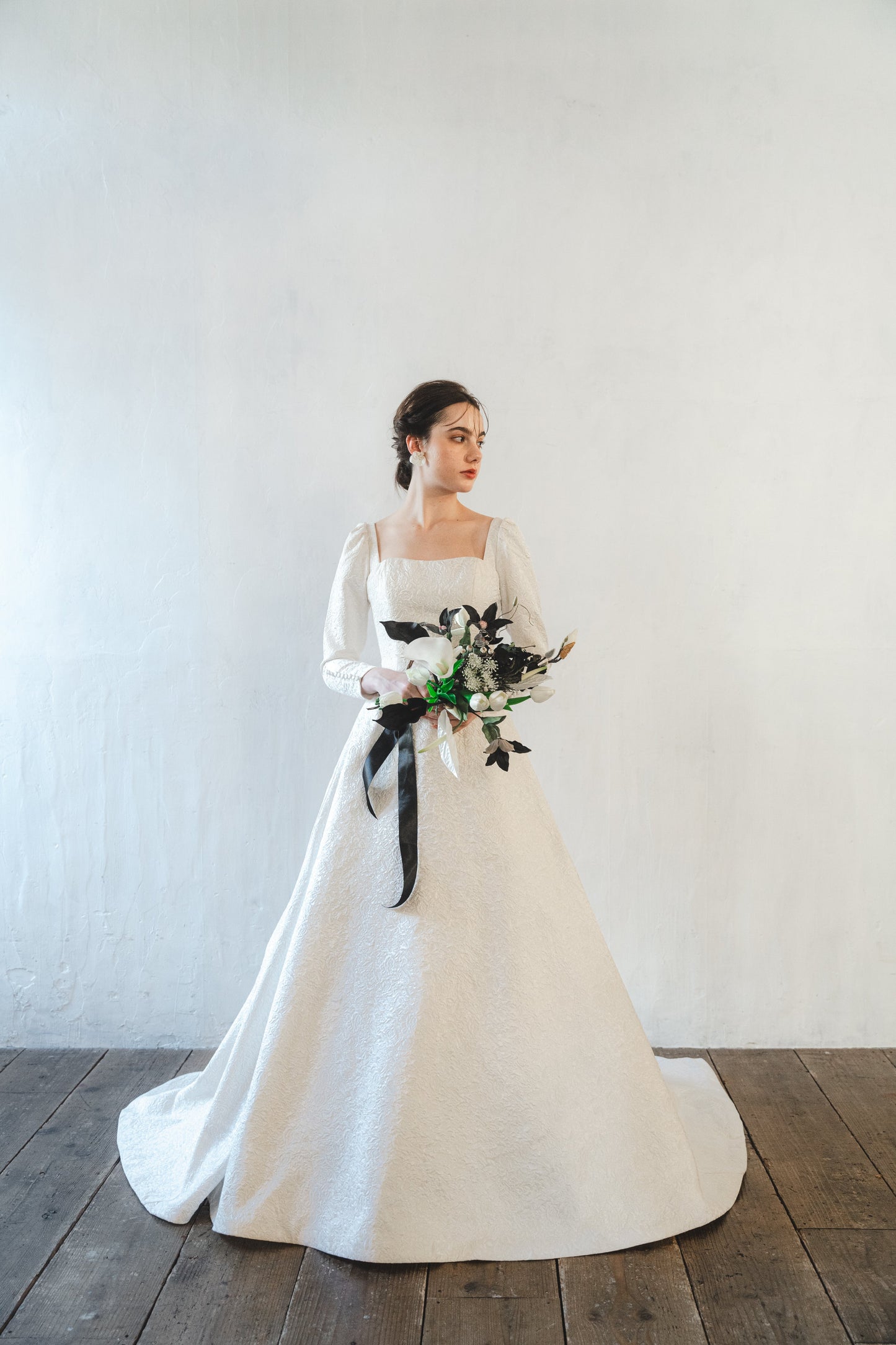 Bonny【結婚式 ウェディングドレス レンタル】