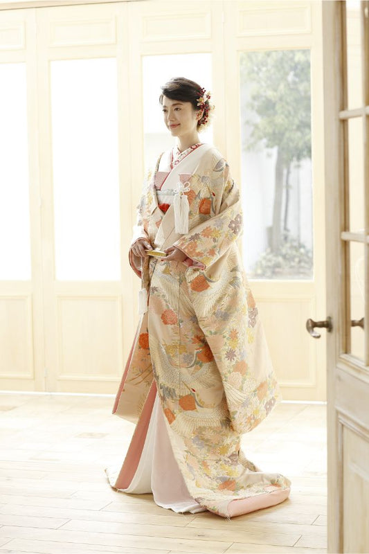 雲母:着付け1点(お引上げ込) 【結婚式 和装 色打掛 レンタル】