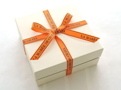 葉山のショコラ・カロ・フリアン詰め合わせ 4個入り 【結婚式 ギフト 食品 引き菓子 洋菓子】