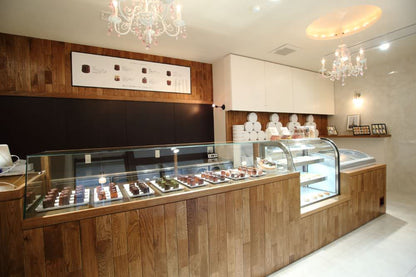 ローザ～バラとワインのケーキ～ 【結婚式 ギフト 食品 引き菓子 洋菓子】