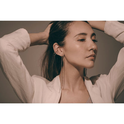 Thin Curve Earcuff Crystal Gold/ブライダルアクセサリー 【結婚式 ピアス イヤリング】