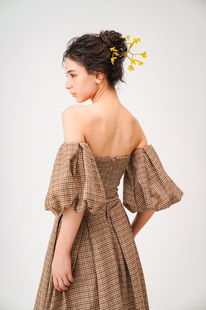 Eloise - Brown【結婚式 カラードレス レンタル】