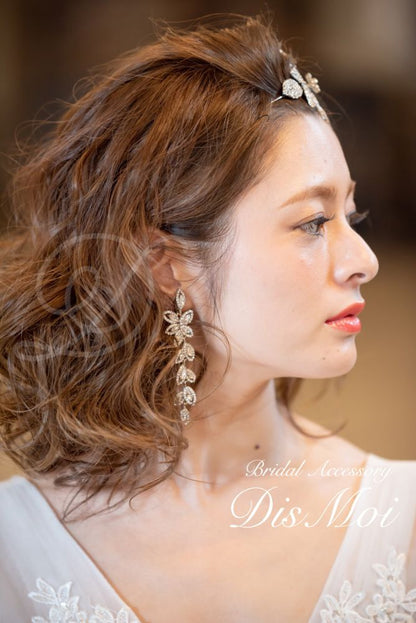 クリスタルピアス/イヤリング silver ~ブライダルピアス/ブライダルイヤリング~ 【結婚式 ピアス イヤリング】