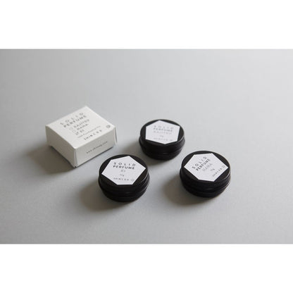 深呼吸したくなる練り香水【Hana no kaori】 【結婚式 ギフト 美容グッズ】