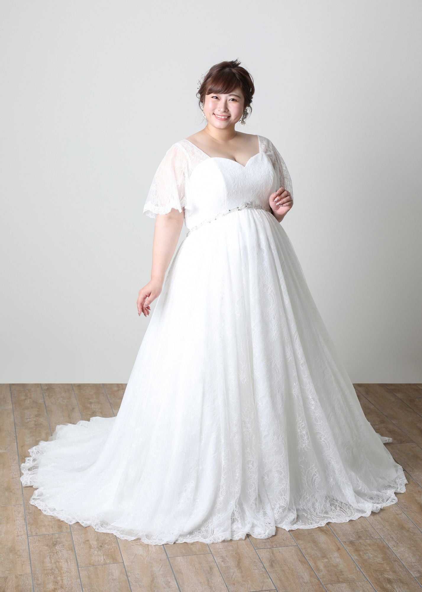 Fluffy ～フラッフィー～ 【ウェディングドレス レンタル】