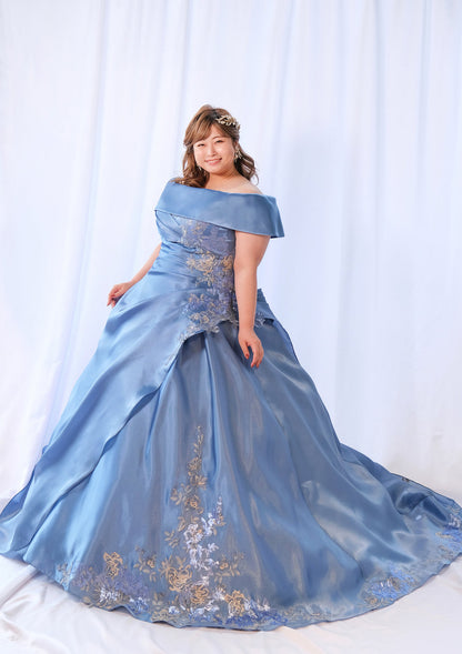 Curvy Blue 【結婚式 カラードレス レンタル】