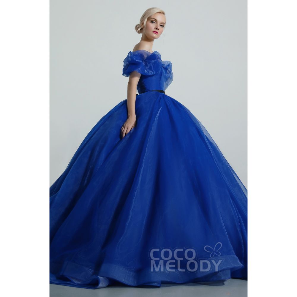 CW2098 プリンセス エレガント 取り外し可能なパフスリーブ ソーダライトブルー カラードレス 【結婚式 カラードレス オーダーメイド】