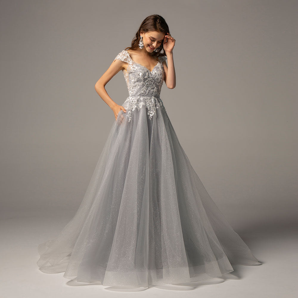 CW2234 LEYLA キラキラ カジュアル キャップスリーブ ウエディングドレス 【結婚式 カラードレス オーダーメイド】