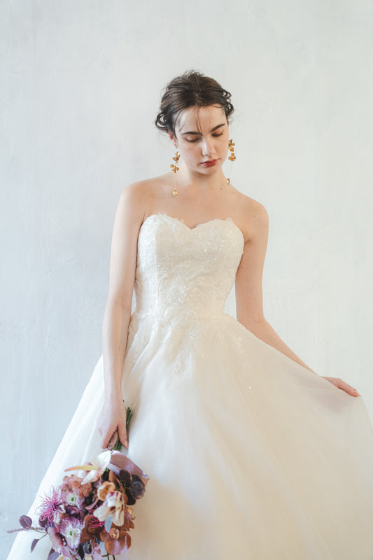 ChouChou【結婚式 ウェディングドレス レンタル】