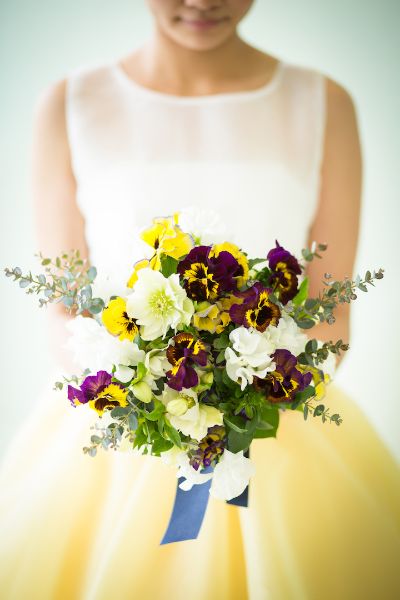 【生花】オーダーメイド/クラッチブーケ(ラウンド)[セットプランClaire01] 【結婚式 フラワー 生花 ブーケ ブートニア オーダーメイド】