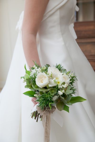 【生花】オーダーメイド/クラッチブーケ(ラウンド)[セットプランClaire01] 【結婚式 フラワー 生花 ブーケ ブートニア オーダーメイド】