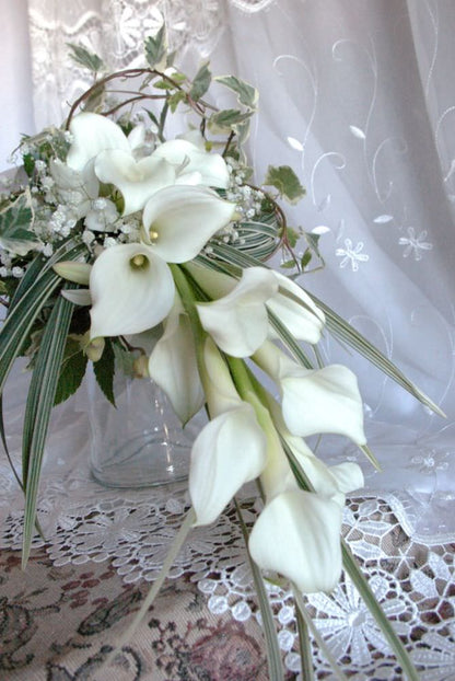 【生花】オーダーメイド/クラッチブーケ(アーム)[セットプランClaire02] 【結婚式 フラワー 生花 ブーケ ブートニア オーダーメイド】