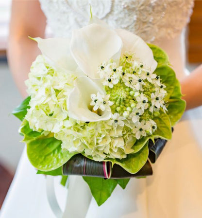 【生花】オーダーメイド/クラッチブーケ(グランアーム・グランラウンド)[セットプランClaire03] 【結婚式 フラワー 生花 ブーケ ブートニア オーダーメイド】