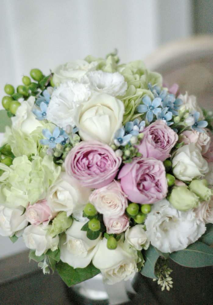 【生花】オーダーメイド/クラッチブーケ(グランアーム・グランラウンド)[セットプランClaire03] 【結婚式 フラワー 生花 ブーケ ブートニア オーダーメイド】