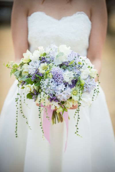 【生花】オーダーメイド/クラッチブーケ(グランアーム・グランラウンド)[セットプランClaire03] 【結婚式 フラワー 生花 ブーケ ブートニア オーダーメイド】