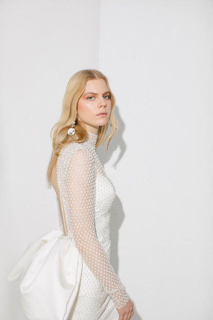 SIRIUS【ウェディングドレス レンタル】