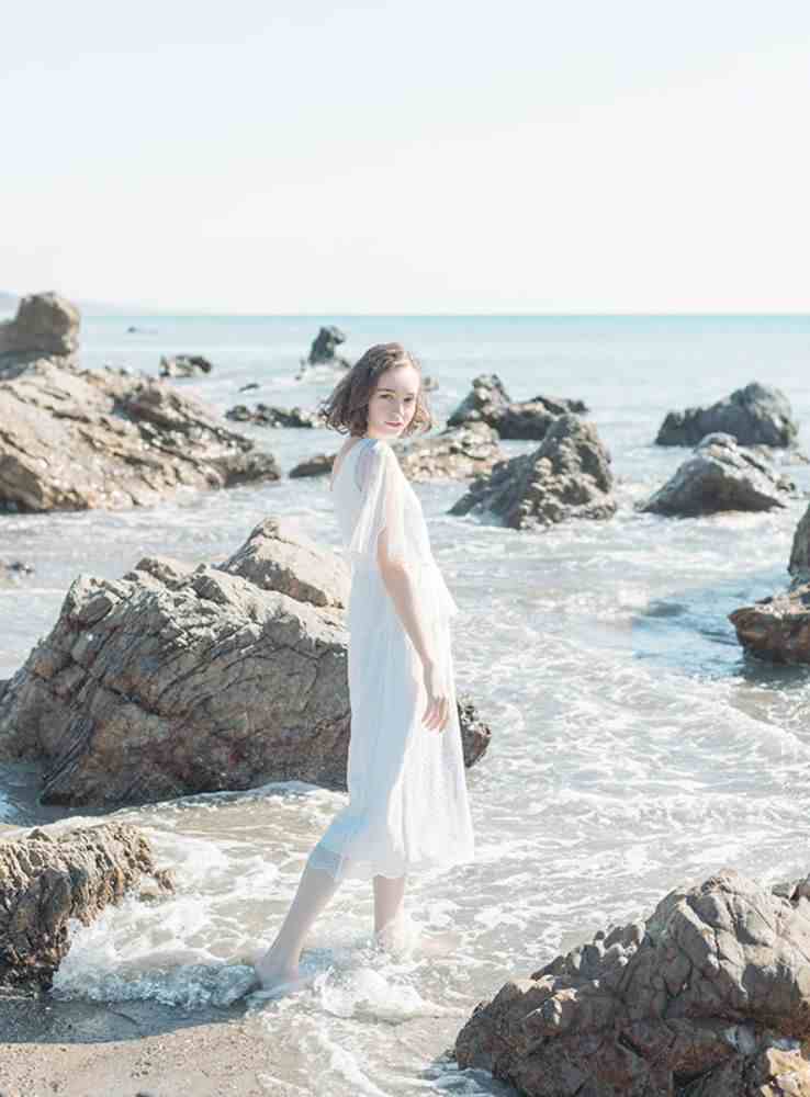 DBW-063【ウェディングドレス レンタル】ロング 【ウェディングドレス レンタル】