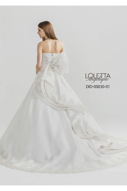 【SALE】白ドレスバックリボン 【販売衣装】