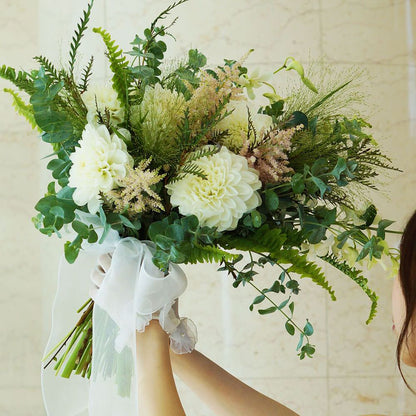 【生花】オーダーメイド グランドクラッチブーケ(ブートニア付) 【結婚式 フラワー 生花 ブーケ ブートニア オーダーメイド】