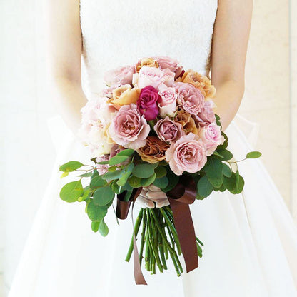 【生花】オーダーメイド クラッチブーケ(ブートニア付) 【結婚式 フラワー 生花 ブーケ ブートニア オーダーメイド】