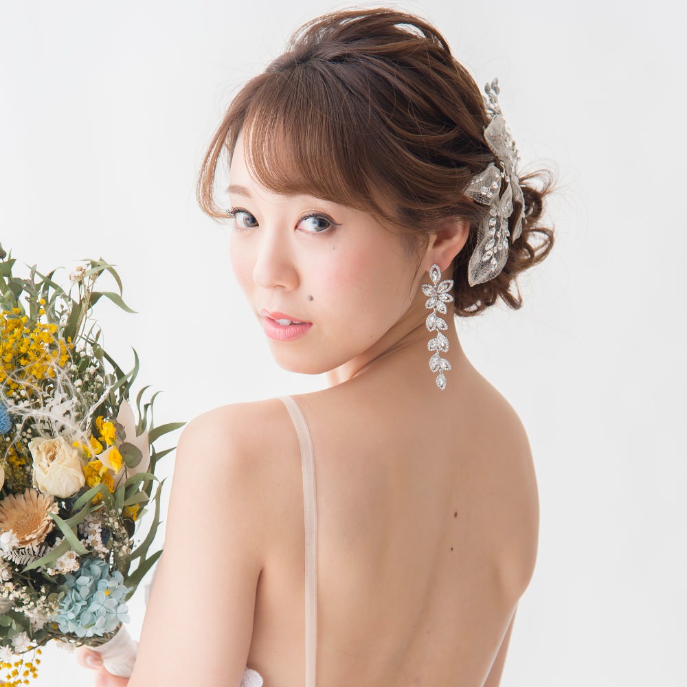 ピアス】Botanical Swing クリスタルピアス/ブライダルアクセサリー