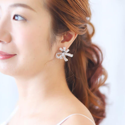 【ピアス】キュービックジルコニア ribbonピアス/ブライダルアクセサリー 【結婚式 ピアス イヤリング】