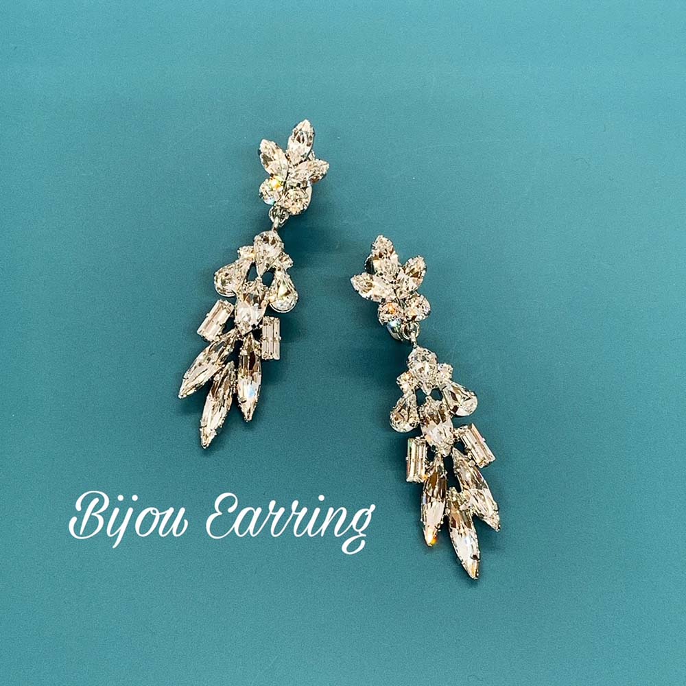 スワロフスキークリスタル使用のウェディングアクセサリー イヤリング/ブライダルアクセサリー 【結婚式 ピアス イヤリング】