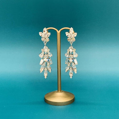 スワロフスキークリスタル使用のウェディングアクセサリー イヤリング/ブライダルアクセサリー 【結婚式 ピアス イヤリング】