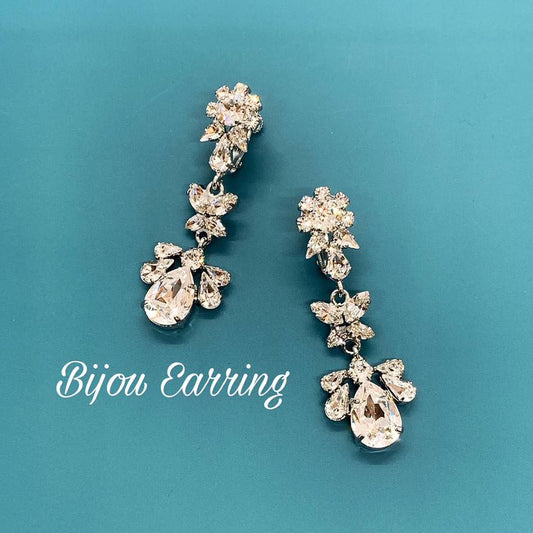 スワロフスキークリスタル使用のウェディングアクセサリー イヤリング/ブライダルアクセサリー 【結婚式 ピアス イヤリング】