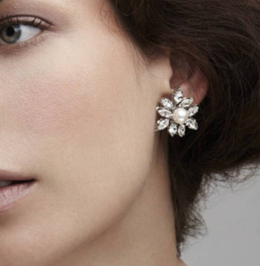 【3泊4日】Elizabeth Bower Lily crystal イヤリング 【結婚式 ピアス イヤリング レンタル】