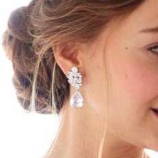 大粒ビジューのイヤリング 【結婚式 ピアス イヤリング レンタル】