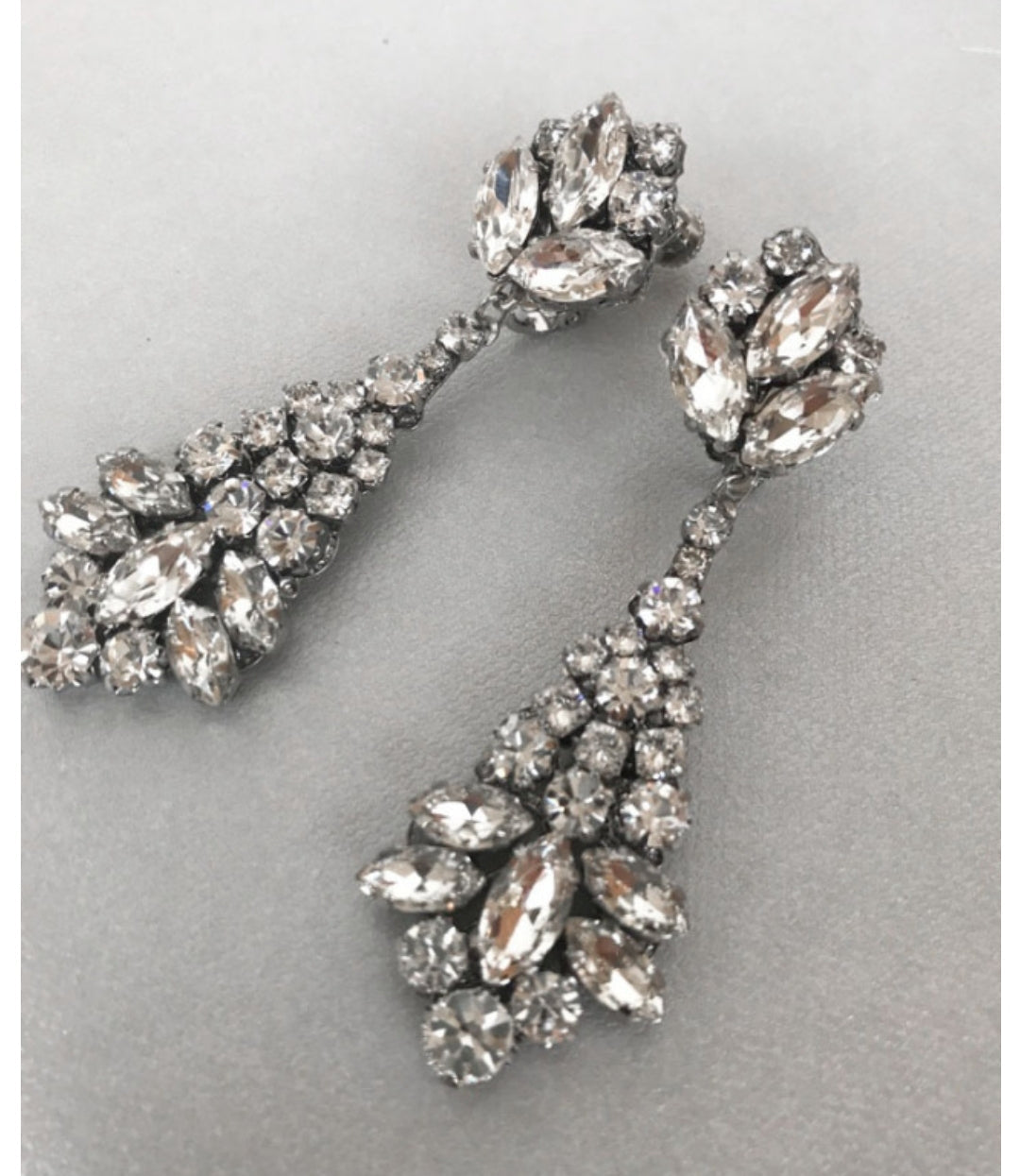 アンティーク風ビジューブライダルイヤリング 【結婚式 ピアス イヤリング レンタル】