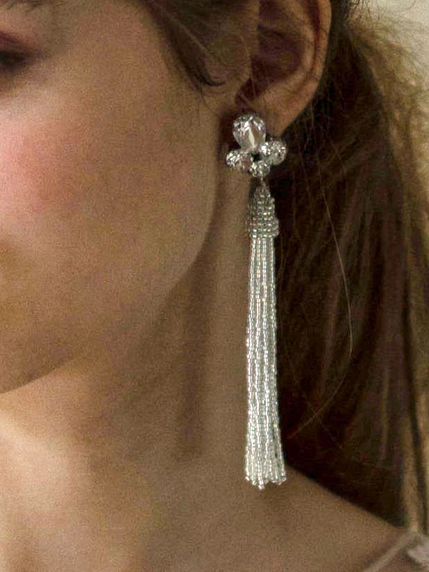 ビーズタッセルピアス デラレンタ風 【結婚式 ピアス イヤリング レンタル】