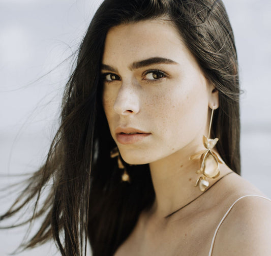 【3泊4日】a.b.Ellie Magnolia Stem Drop ピアス 【結婚式 ピアス イヤリング レンタル】