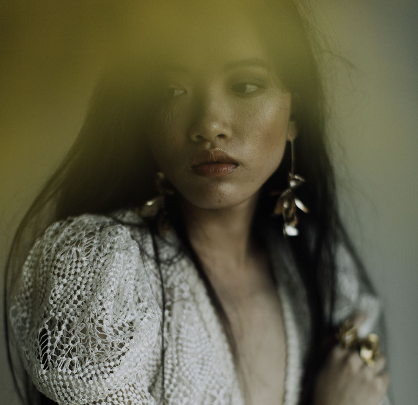 【3泊4日】a.b.Ellie Magnolia Stem Drop ピアス 【結婚式 ピアス イヤリング レンタル】