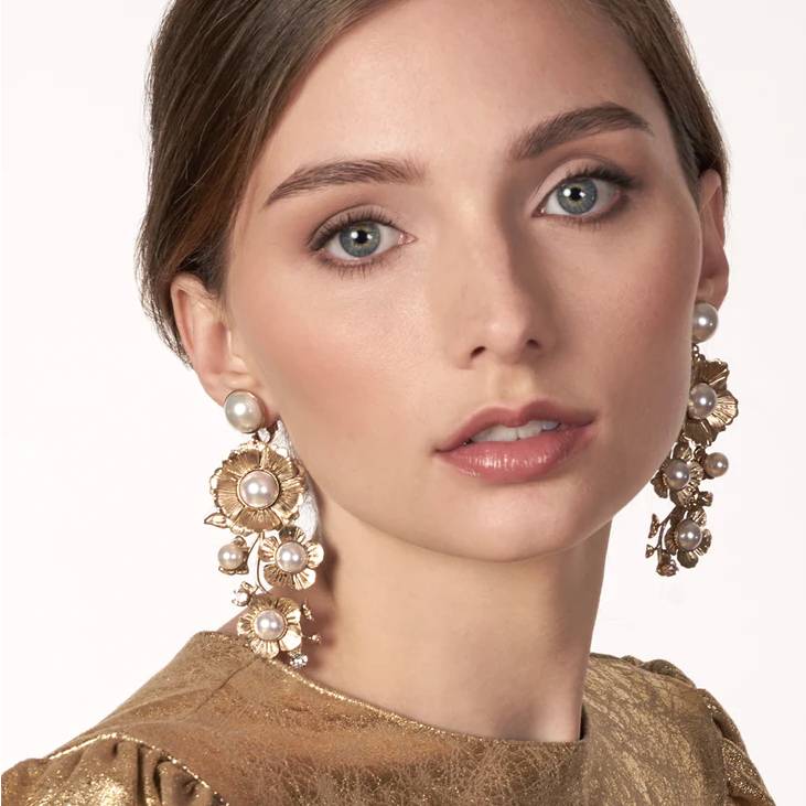 【3泊4日】Elizabethbower Clematis pearl climber イヤリング 【結婚式 ピアス イヤリング レンタル】