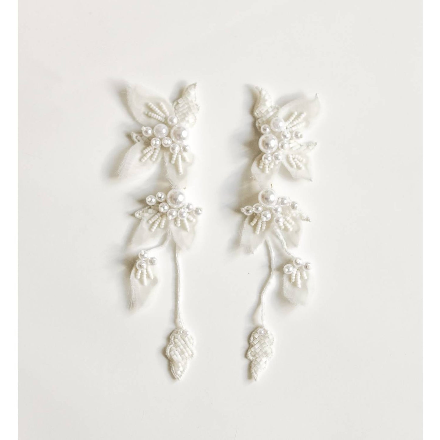 【3泊4日】a.b.ellie Lola Tier Earrings 【結婚式　ピアス　イヤリング　レンタル】