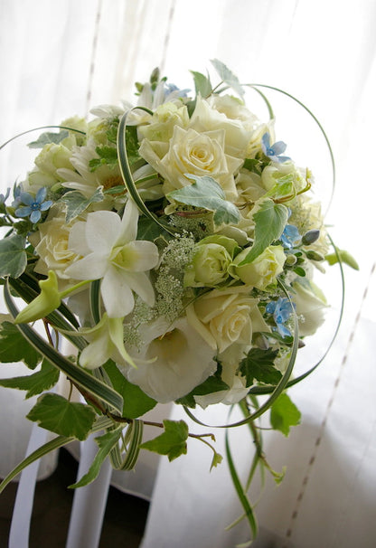 【生花】オーダーメイド/ ラウンドブーケ(グラン・アミューズド)[セットプランEmma02] 【結婚式 フラワー 生花 ブーケ ブートニア オーダーメイド】