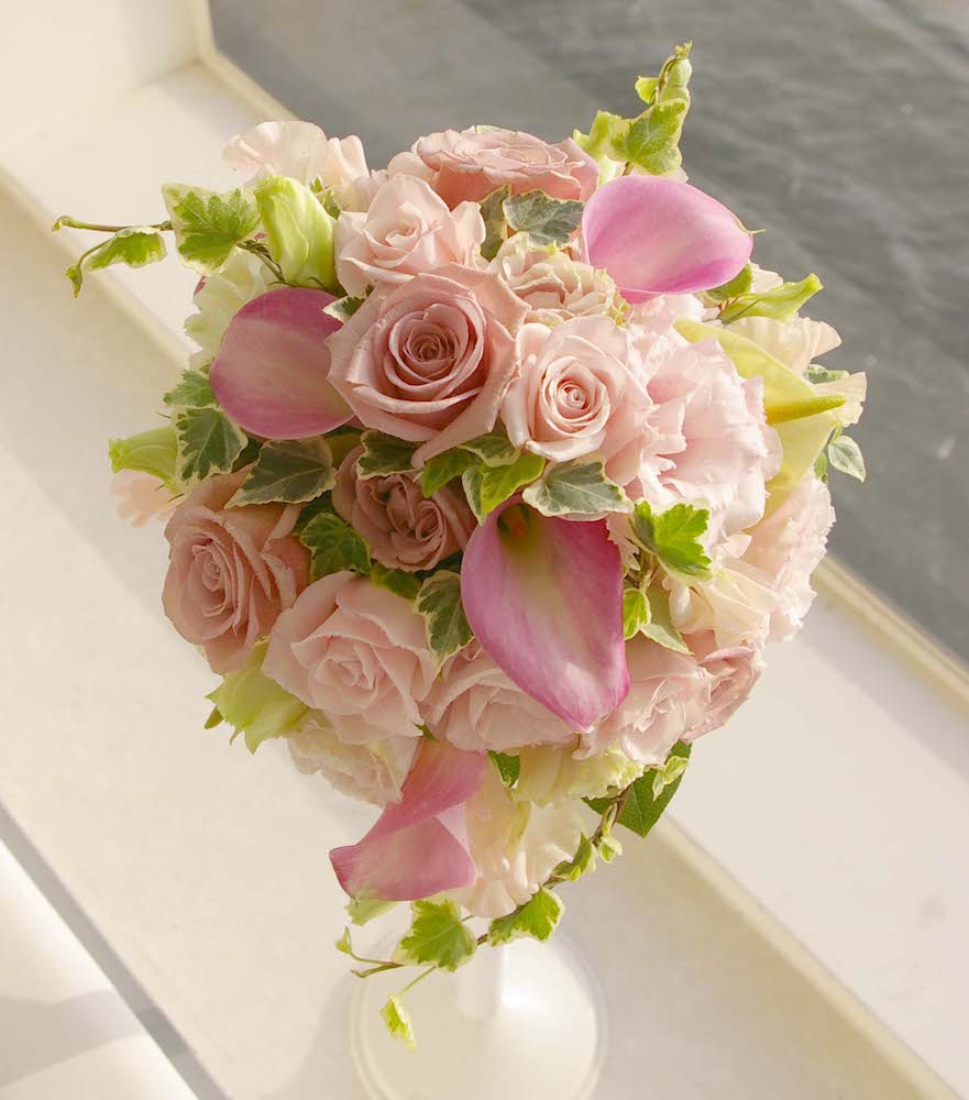 【生花】オーダーメイド/ ラウンドブーケ(グラン・アミューズド)[セットプランEmma02] 【結婚式 フラワー 生花 ブーケ ブートニア オーダーメイド】