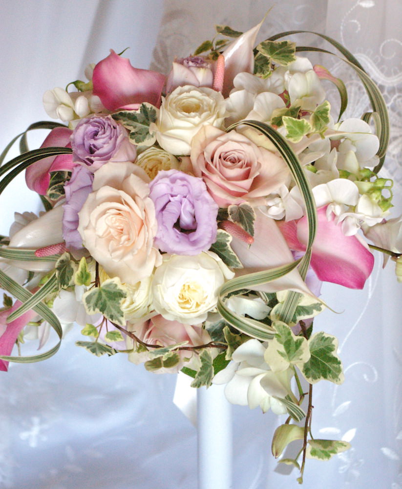 【生花】オーダーメイド/ ラウンドブーケ(グラン・アミューズド)[セットプランEmma02] 【結婚式 フラワー 生花 ブーケ ブートニア オーダーメイド】