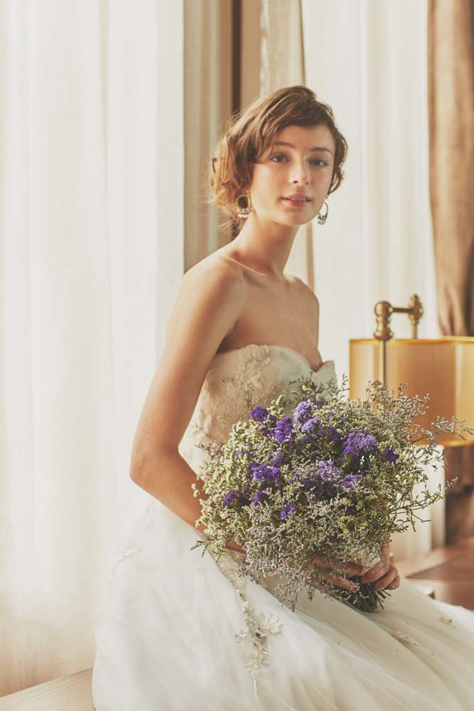 【生花】クラッチブーケ(ブルーファンタジー) 【結婚式 フラワー 生花 ブーケ ブートニア】