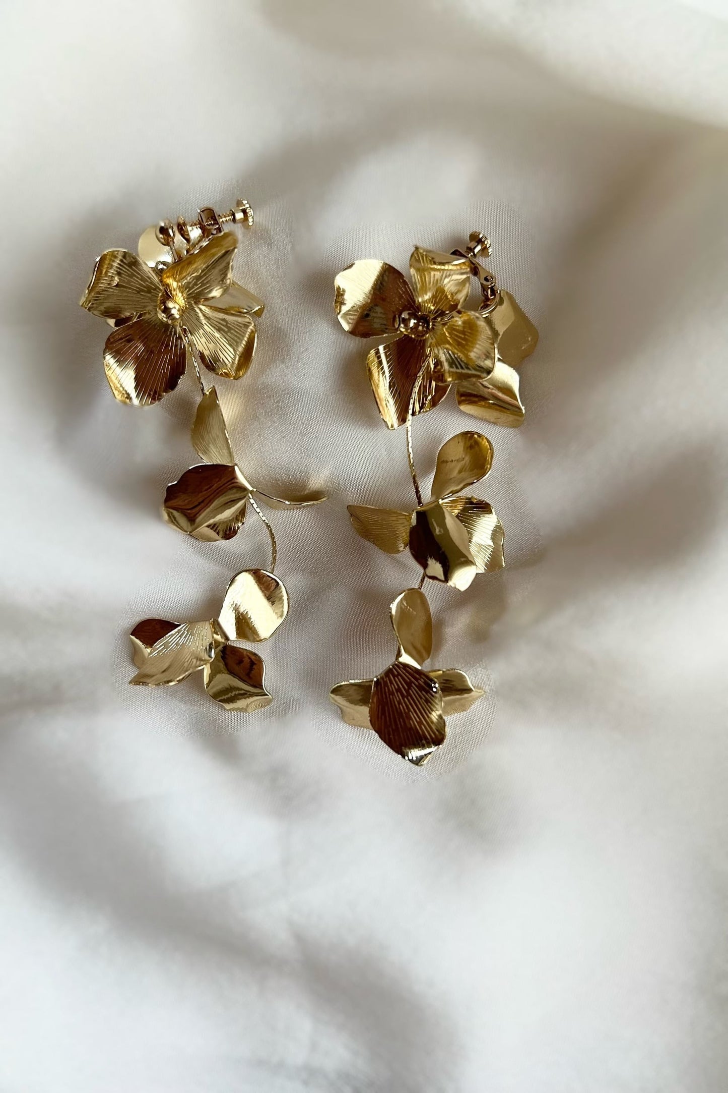 セミオーダー【ピアス・イヤリング】フラワーピアス/イヤリング ~ ブライダルピアス/イヤリング ~ ≪FP-14/FE-14≫【結婚式 ピアス イヤリング】