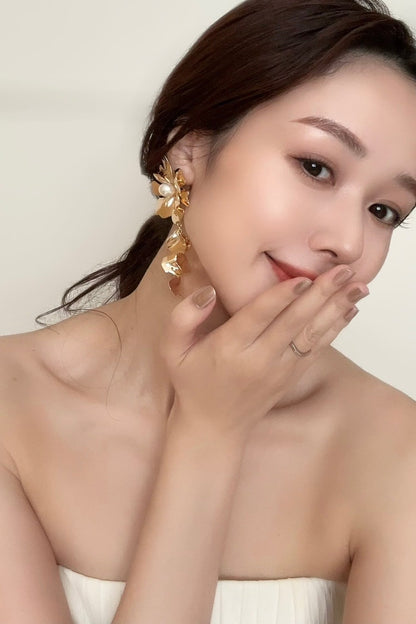 【イヤリングコンバーター対応】フラワーピアス~ ブライダルピアス~ ≪FP-15≫【結婚式 ピアス イヤリング】