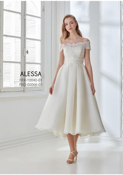 【SALE】白ドレス ミモレ丈ドレス 【販売衣装】