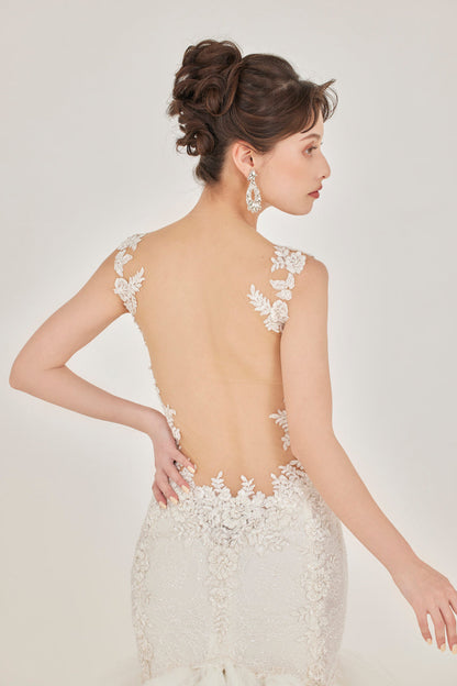 Suzanne【ウェディングドレス レンタル】