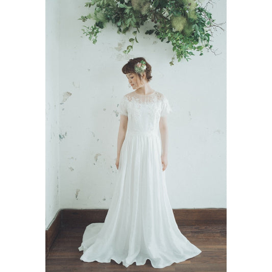 花とひかりのドレス【結婚式 カラードレス レンタル】